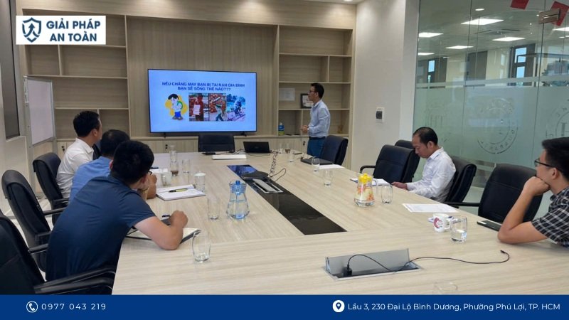 Buổi huấn luyện an toàn trong hoạt động kinh doanh khí cho lãnh đạo cấp cao và quả lí