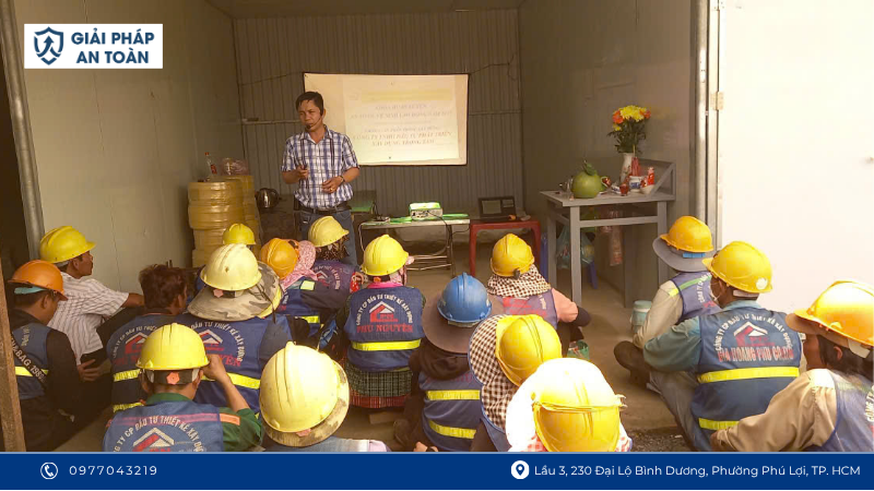 Hình ảnh thực tế buổi huấn luyện lấy thẻ ATLD hàn cắt