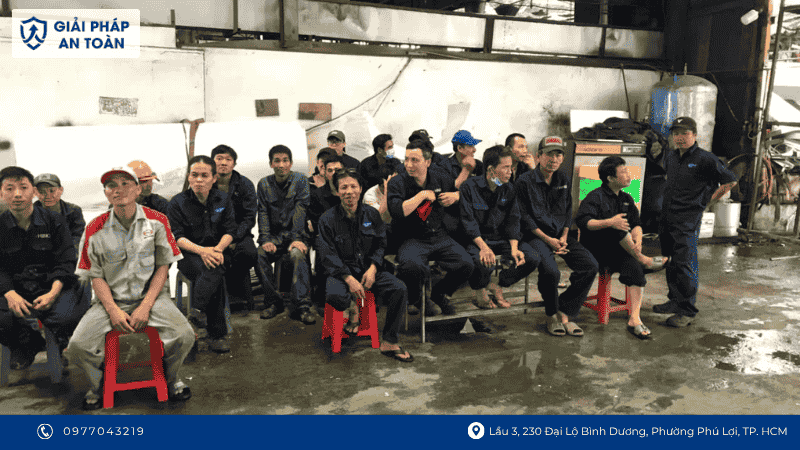 Huấn luyện an toàn lao động cho người yêu cầu nghiêm ngặt về ATVSLĐ